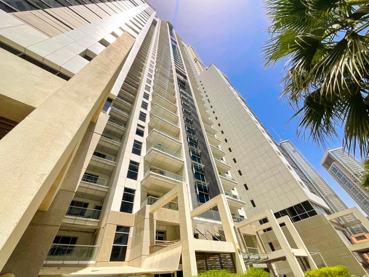 Higuests - Roomy Apt With Infinity Pool Close To Burj Khalifa Dubai Exterior foto